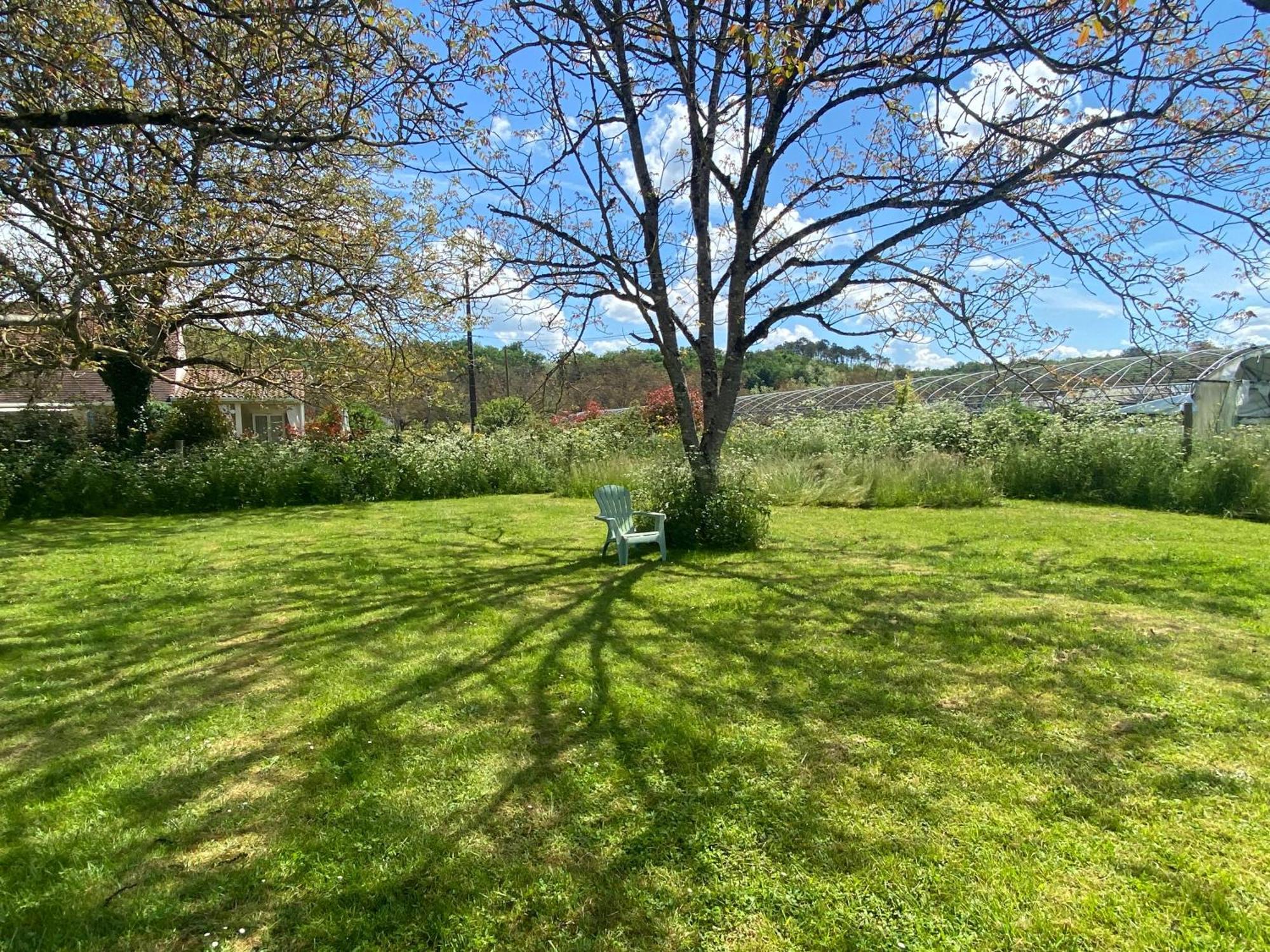 Gite Wildflower Lane Valojoulx Экстерьер фото